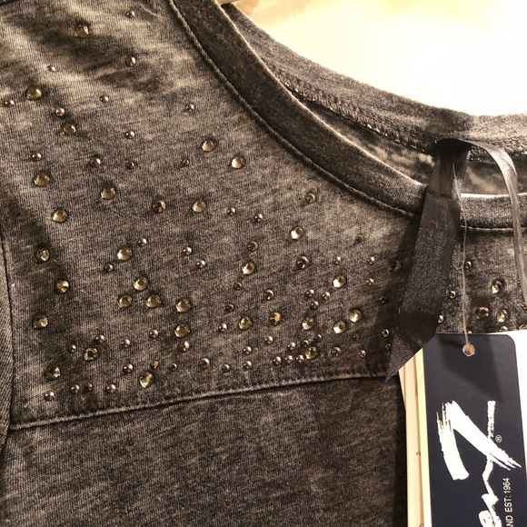 NWT Seven7 Long sleeve Shirt. Size medium - Picture 3 of 6